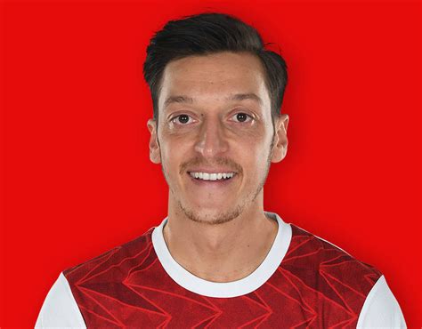 Mesut Ozil Ethnicity Bio Career Parents Education Style Of Play