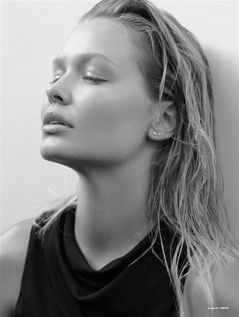 Lara Bingle By Stephen Ward And Georges Antoni For Oyster Epic Photography High Fashion