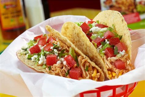 Celebrate National Taco Day 2019 With Free Food And Deals Food Mexican Food Recipes Chicken