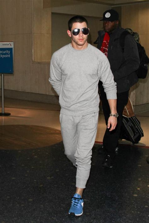 Nick Jonas Wearing Sweatpants At The Airport October 2015 Popsugar Celebrity Photo 1