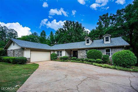1912 Salem Rd, Lagrange, GA 30241 - MLS 20128668 - Coldwell Banker