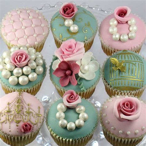 Year after year chocolate cake is rated the most popular by people all over the world. Highly Sophisticated Cake Designs