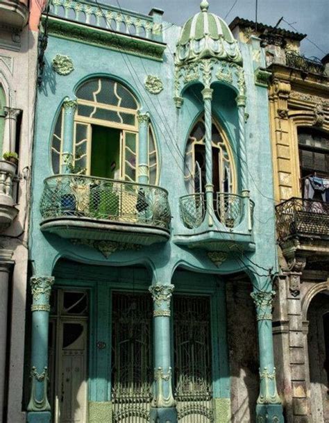 20 Maisons Colorées Repérées Dans Le Monde Elle Décoration Art