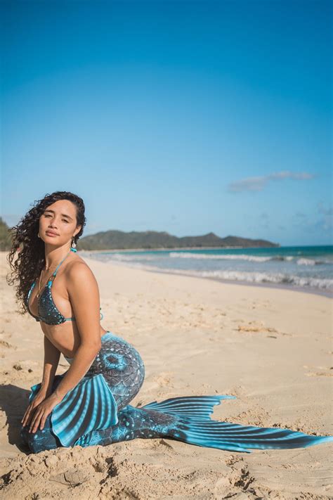 Oahu Mermaid Photoshoots In Hawaii Hawaii Wedding Photographer