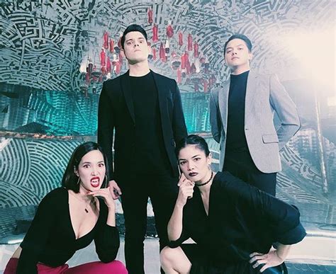 Look La Luna Sangre S Best Vampire Poses Abs Cbn Entertainment