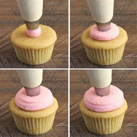 How To Frost Cupcakes Step By Step Tutorial With Video Cupcake