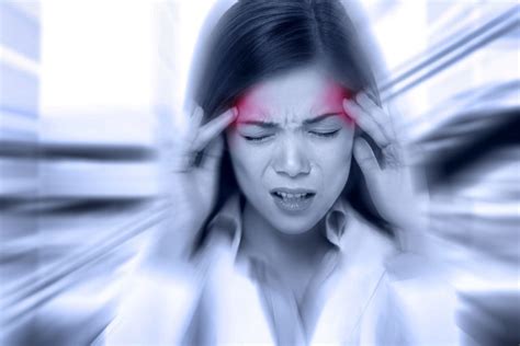 Sakit kepala tension lebih sering diderita oleh wanita dibanding pria. Jenis Sakit Kepala: 10 Sakit Kepala Selain Migrain - Hello ...