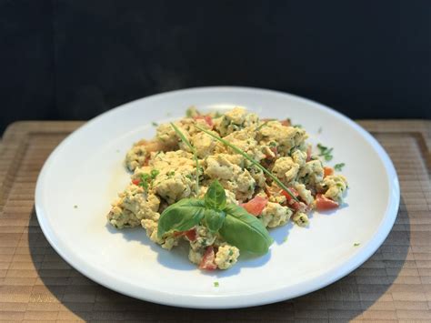 Rührei mit Tomaten von Nikismile