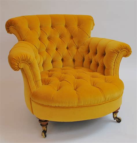 4 vintage style tufted armchairs. This unique armchair has been skillfully covered in deep ...