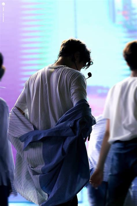 Top 15 Male Idols With The Sexiest Backs In K Pop