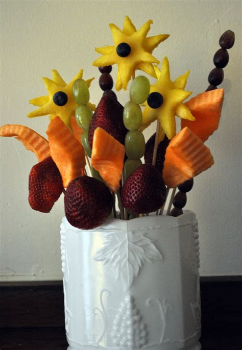 Our Italian Kitchen: Make Your Own Edible Arrangements (Fruit and Veggie)