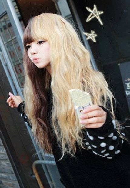 On one hand, it's so easy for even a hairstyling novice to do and it works for every occasion. Pin on hair *:･ﾟ