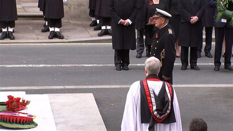 Queen Leads Remembrance Sunday Tributes Itv News