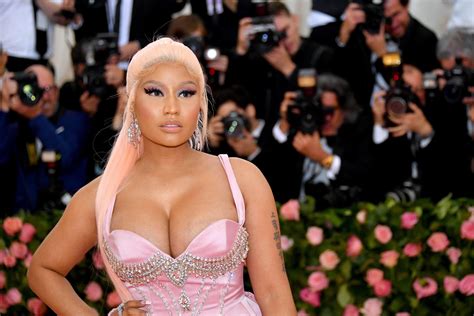 Nicki Minaj Erweitert Ihr Mixtape Beam Me Up Scotty Musikexpress