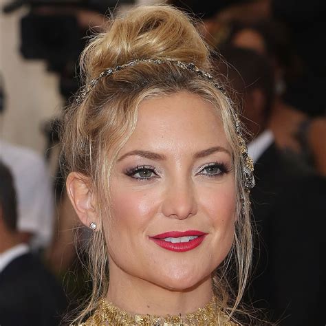 Kate Hudson Cosmopolitan Com Kate Hudson Havana Hair And Nails Hair Styles How To Wear