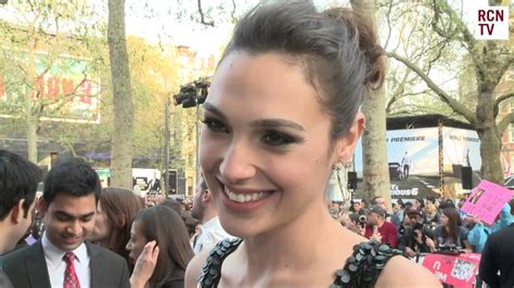 Gal Gadot Interview Fast And Furious 6 World Premiere Youtube