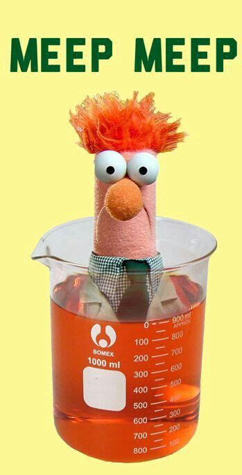 Beaker In A Beaker I Love This Haha Science Nerd Science Jokes Weird Science Jim Henson