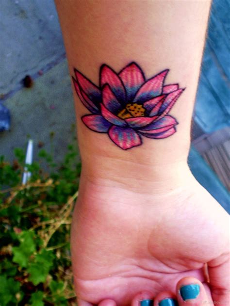 Flower Tattoo On Wrist Tattoo Designs Tattoo Pictures