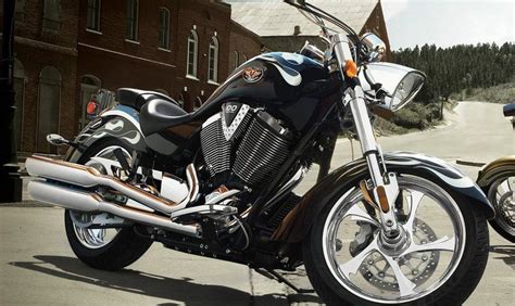 2008 Victory Kingpin Review Top Speed