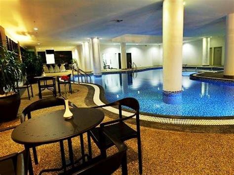 Rooms available at oyo 89489 al ansar hotel. Holiday Villa Hotel & Suites Kota Bharu in Malaysia - Room ...