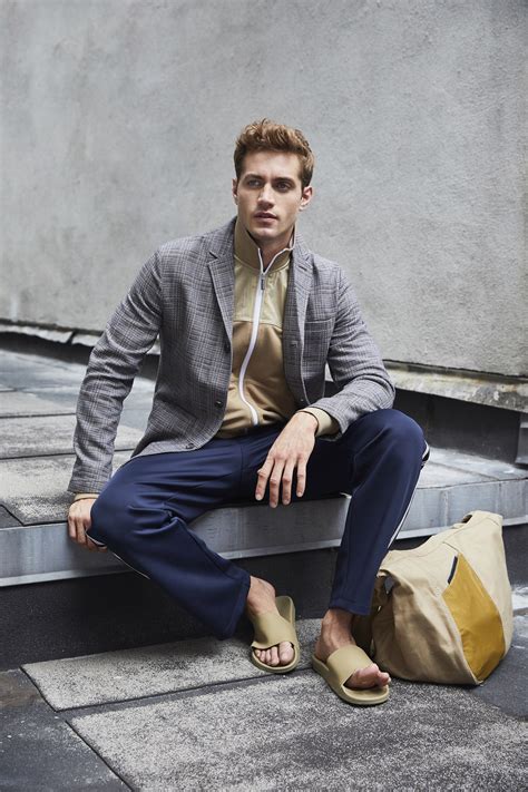 Inspiring 33 Best Mens Spring Casual Outfits Combination
