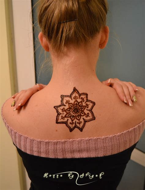 Tattoo Henna Mehndi On The Upper Back Lotus Flower Tattoo Tattoos