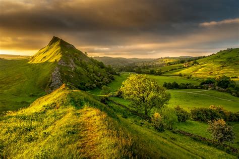 Best Hikes In The Peak District National Park Atlas And Boots Images And Photos Finder