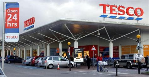 Uks Largest Supermarket Chain Tesco Will Now Start Giving Unsold Food