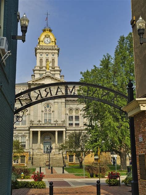 Licking County Courthouse Newark Ohio 8544 Editorial Image Image Of