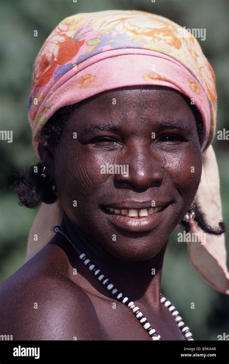 Maraka Near Madarounfa Niger West Africa Hausa Woman With Facial
