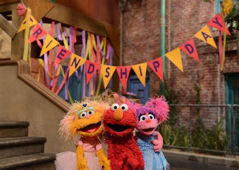 ‘sesame Street To Air First On Hbo For Next 5 Seasons The New York Times