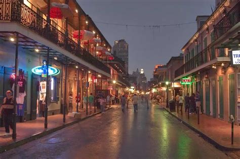 New Orleans Louisiana 2024 Travel Guide With Area Travel Destinations