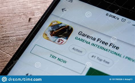 Players freely choose their starting point with their parachute, and aim to stay in the safe zone for as long as possible. Garena Free Fire App In Play Store. Editorial Stock Photo ...
