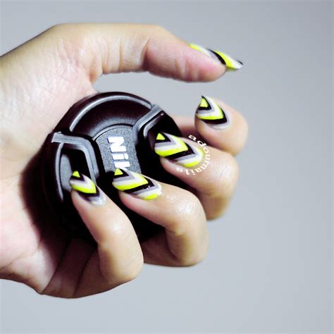 neon chevron inspired by pshiiit pshiit adournails nail polish art nail polish nail art