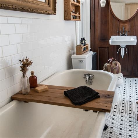 7 Cozy Bathroom Decor Tips Just In Time For The Cold Season Daily