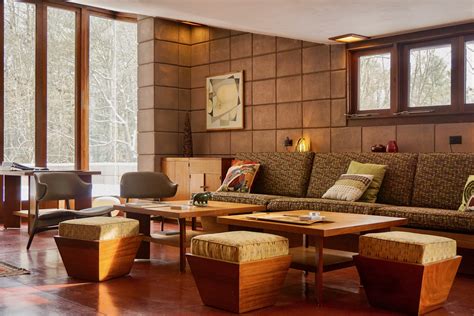 You Can Stay At This Frank Lloyd Wright House Cowboys And Indians