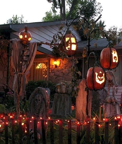 54 Most Outdoor Halloween Decorations For Your Own Haunted Hous