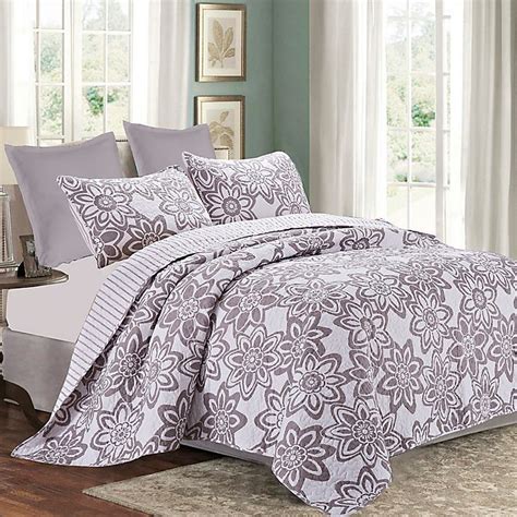 Penelope Reversible Quilt Set Bed Bath And Beyond Canada