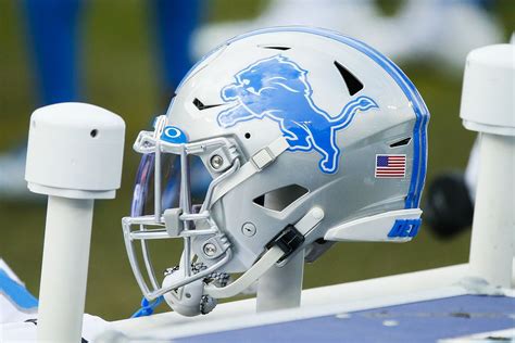 Nfl Bringing Back Alternate Helmets In 2022 Pride Of Detroit