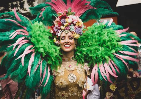 What To Wear This Mardi Gras Mardi Gras Is A Massive Celebration By