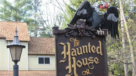 Knoebels Haunted House Pov Super Scary Awesome Classic Dark Ride