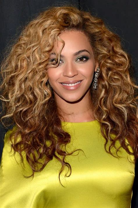Beyoncés Complete Hair Transformation With Images Beyonce Hair