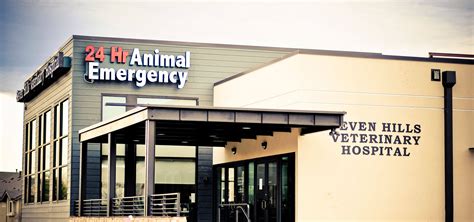 We have a dedicated 24/7 emergency veterinary care team at multiple clinics, available for all pets. Seven Hills Veterinary Hospital | A practice based on caring