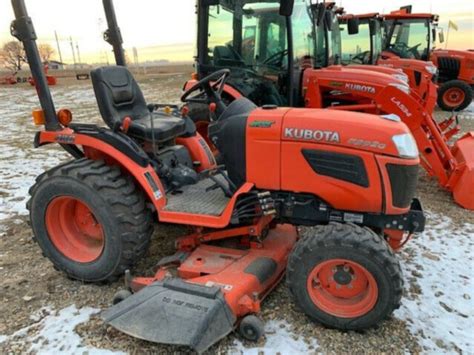 Kubota B2920 Tractor With 60 Drive Over Mower Deck For Sale
