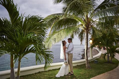 Wedding And Honeymoon Destination Photography By A Photographic