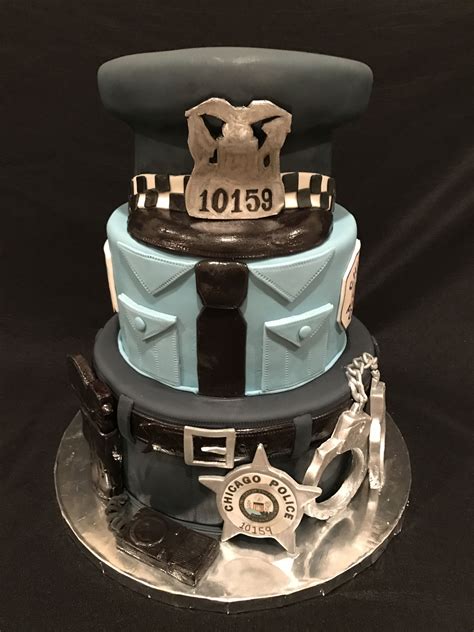 Aren't retirement parties supposed to be calm? Law enforcement cake, police cake, retirement cake, uniform, Chicago police department ...