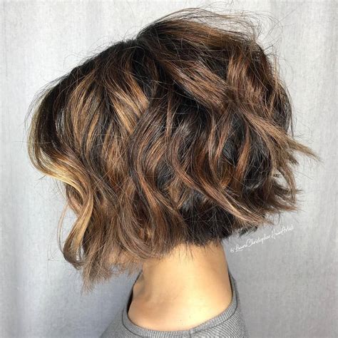 35 Chicest Short Haircuts For Thick Hair Women Should Try In 2022 Womanstrong