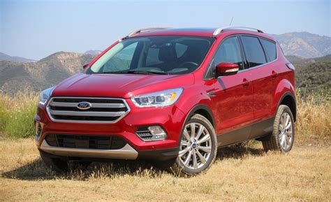 Refreshed 2017 Ford Escape First Drive Review Car And Driver
