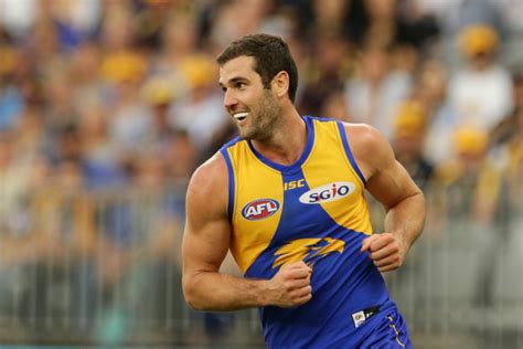 footy players jack darling of the west coast eagles
