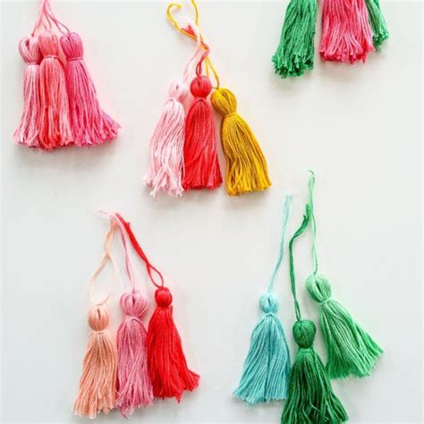 Love Tassels And Pom Poms Make Your Own With These 9 Easy Diy Projects